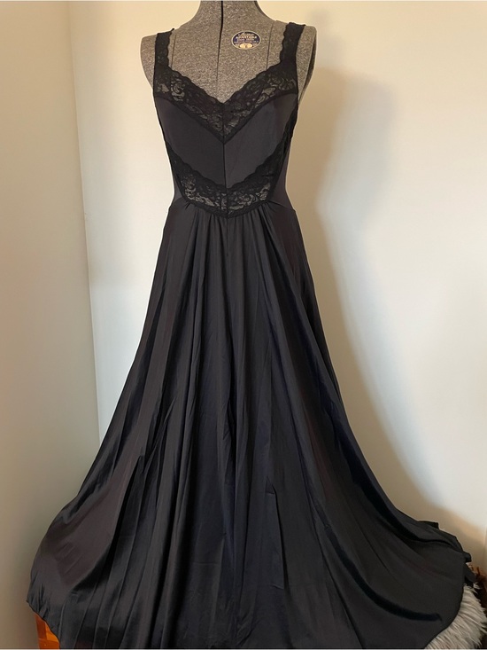 Olga Other - Vintage Olga style Nightgown
